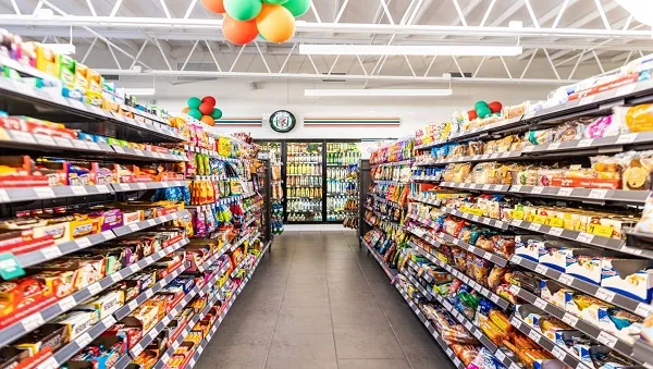 Tại Sao Siêu Thị Mở Cửa 24/24 Lại "Được Lòng" Nhiều Người?