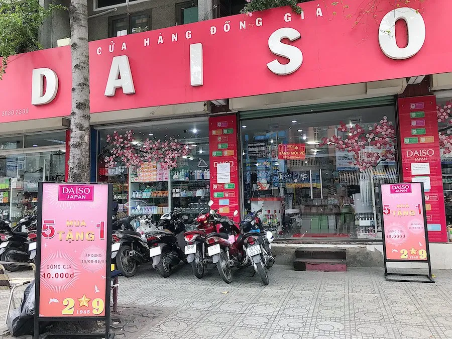 Tại Sao Nên Chọn Mua Đồ Ngoại Nhập Ở Các Siêu Thị Uy Tín?